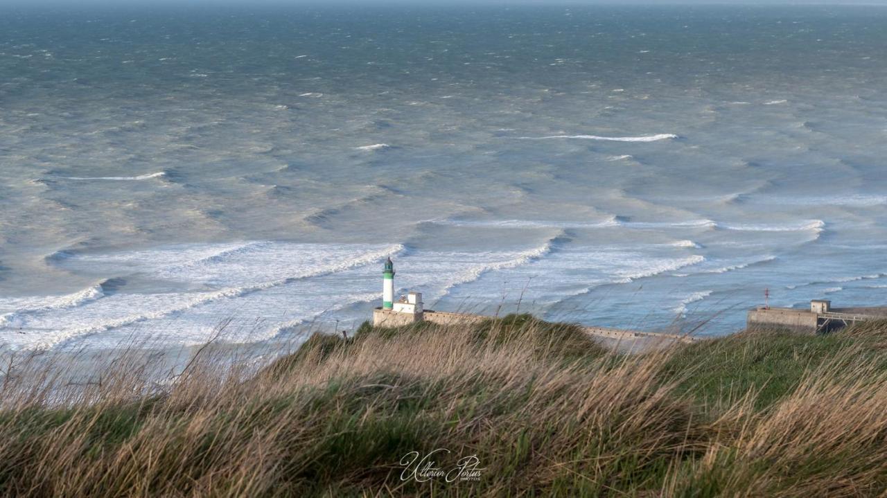 Idealement Situe "Le Studio" Les Locations Isahora Sont Aussi A 2 Pas Du Chateau D'Eu, Des Falaises Du Treport, De Mers Les Bains Et Aux Portes De La Baie De Somme Ε (Σεν Μαριτίμ) Εξωτερικό φωτογραφία