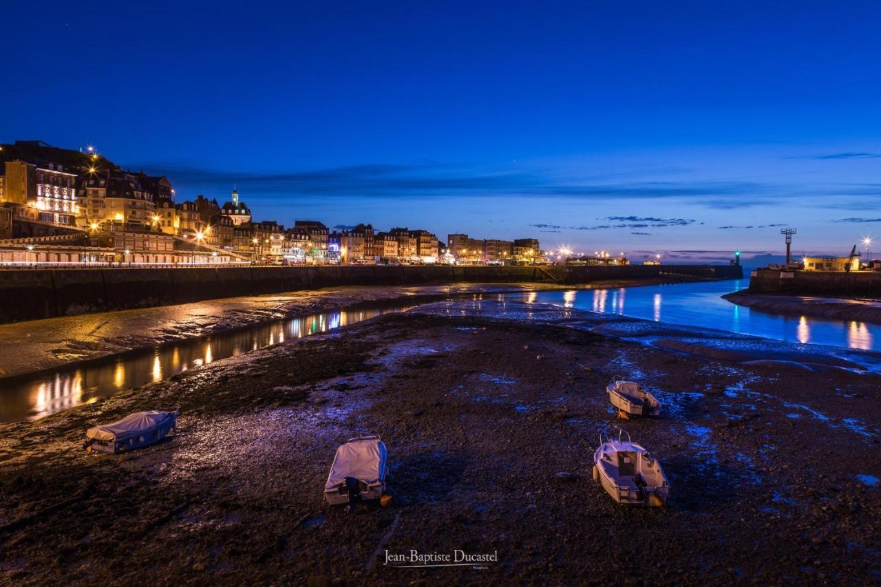 Idealement Situe "Le Studio" Les Locations Isahora Sont Aussi A 2 Pas Du Chateau D'Eu, Des Falaises Du Treport, De Mers Les Bains Et Aux Portes De La Baie De Somme Ε (Σεν Μαριτίμ) Εξωτερικό φωτογραφία
