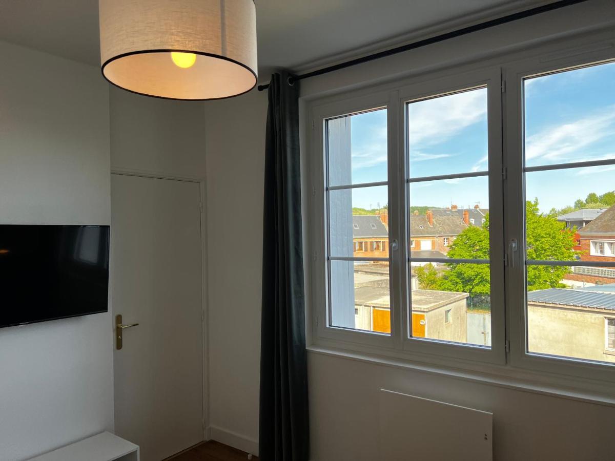 Idealement Situe "Le Studio" Les Locations Isahora Sont Aussi A 2 Pas Du Chateau D'Eu, Des Falaises Du Treport, De Mers Les Bains Et Aux Portes De La Baie De Somme Ε (Σεν Μαριτίμ) Εξωτερικό φωτογραφία